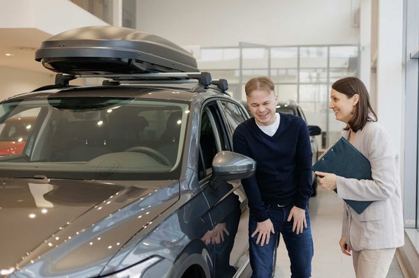 Quels sont les éléments à vérifier lors d'une inspection préalable d'un utilitaire à Evry ?