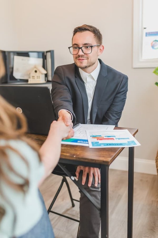 Gagner du pouvoir financier : obtenir un prêt personnel pour réaliser ses rêves